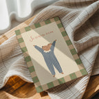 Birthday greeting card featuring a cute mouse with raised arms holding a “Su gimimo diena” sign, whimsical and cheerful birthday card design.